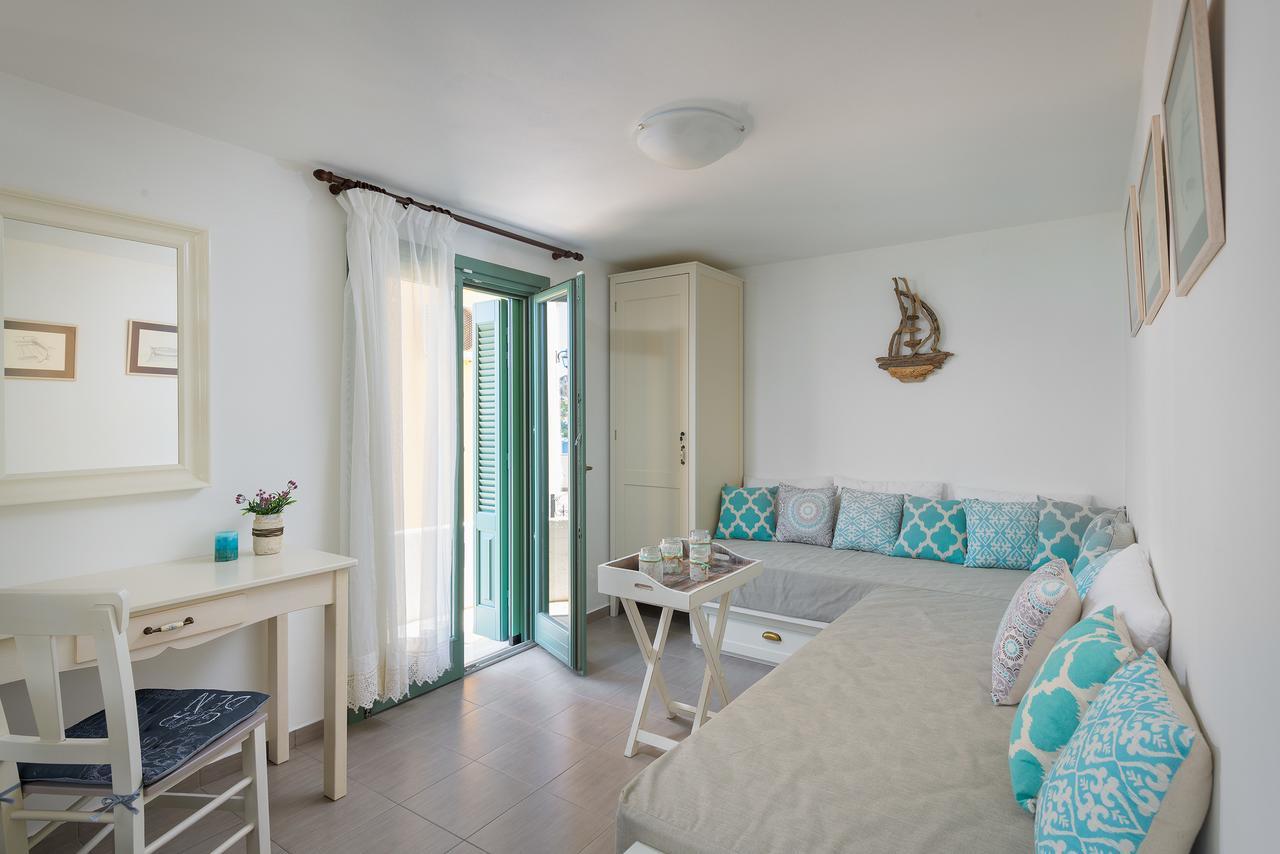 Blue Wave Aigli Villa ซีมี ภายนอก รูปภาพ
